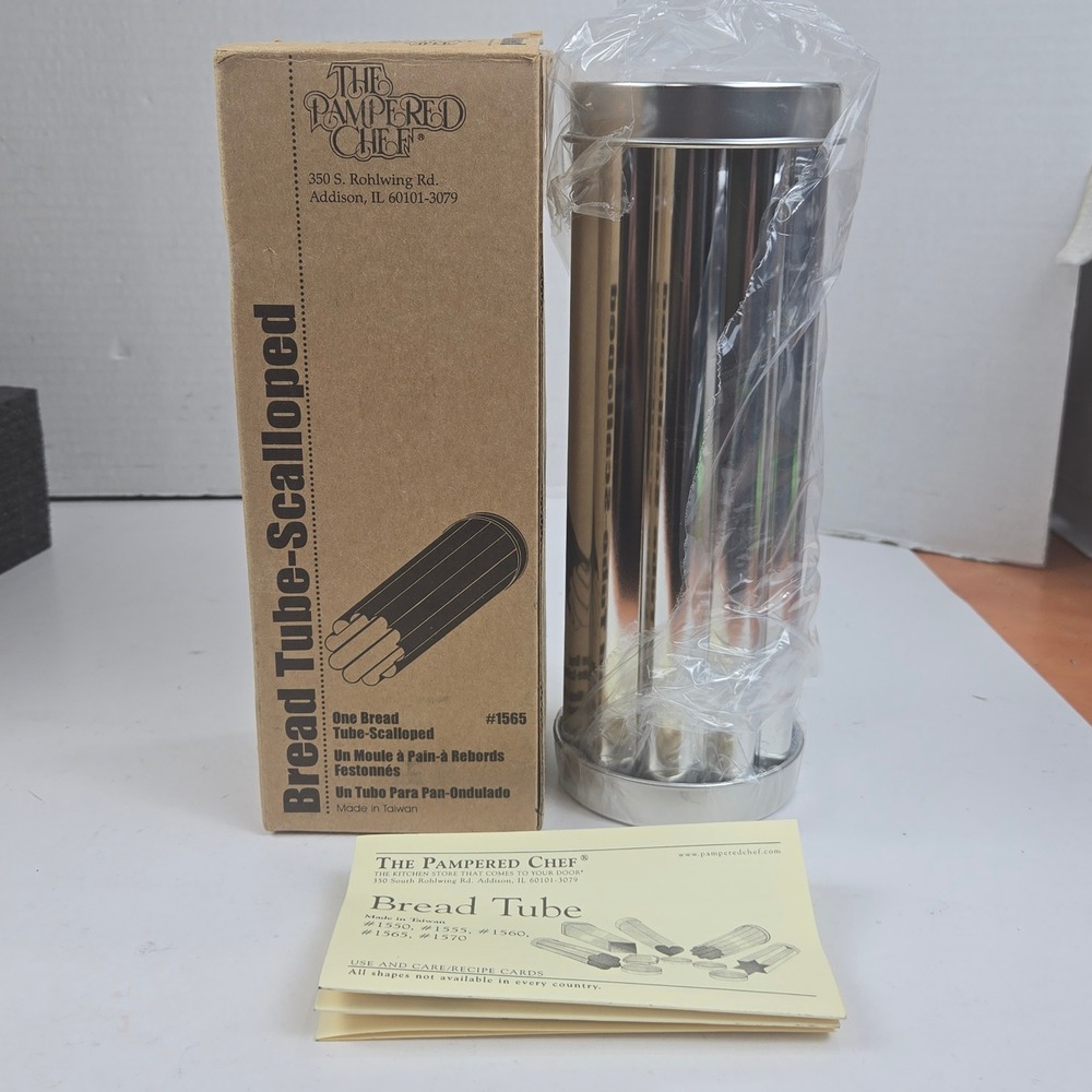 The Pampered Chef Scalloped Bread Tube 1565 Stainless Steel Baking Mold NIB VTG